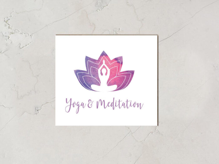 Logo für Christin Holznagel - Yogalehrerin & Meditationslehrerin
